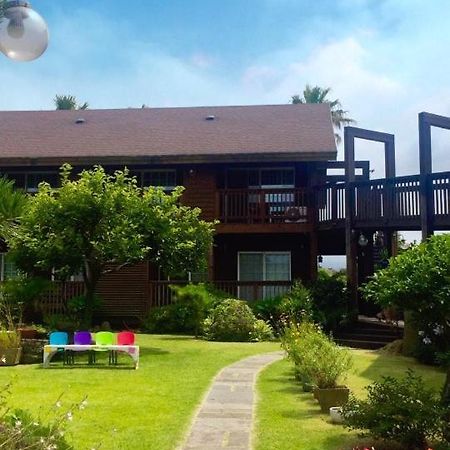 Namu Hyanggi Pension Jeju Esterno foto